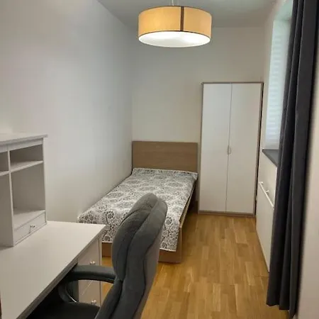 Apartament Holesovice,balkon,garaz