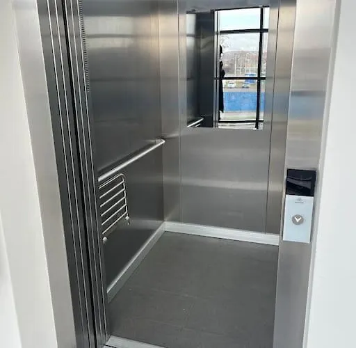 Holesovice,balkon,garaz Apartmán Praha